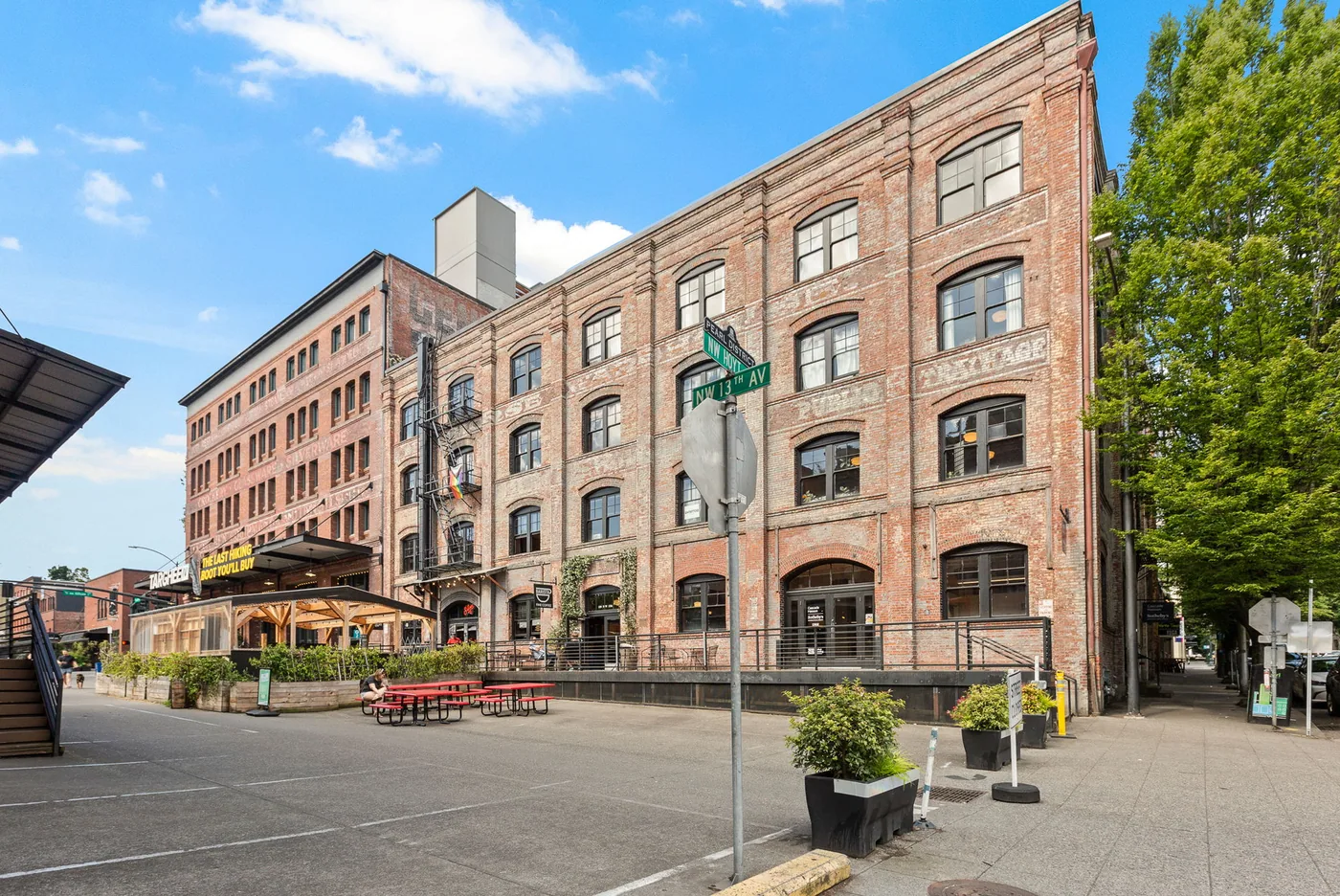 Historic brick commercial building in Portland painted by G & F Painting